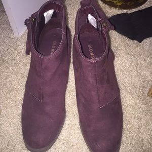 Old Navy plum-burgundy ankle booties